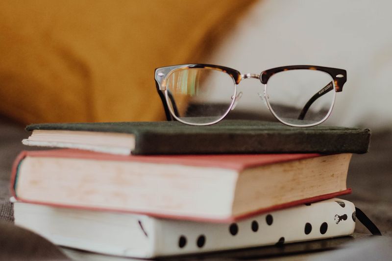 Can Reading Glasses Protect The Eyesight Of The Elderly?