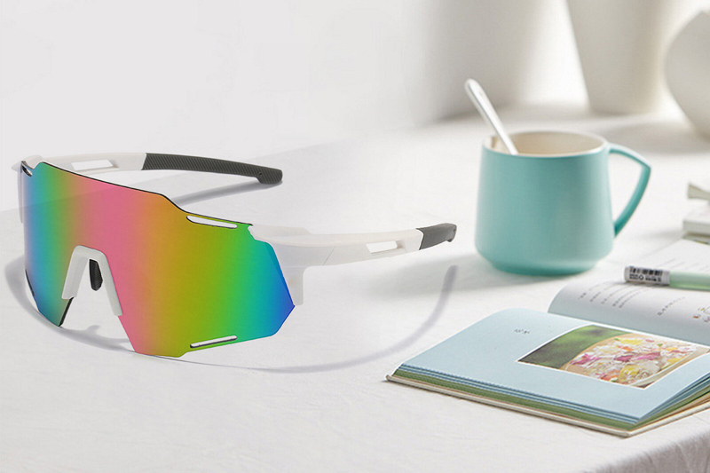 Common Materials And Different Characteristics Of Cycling Glasses