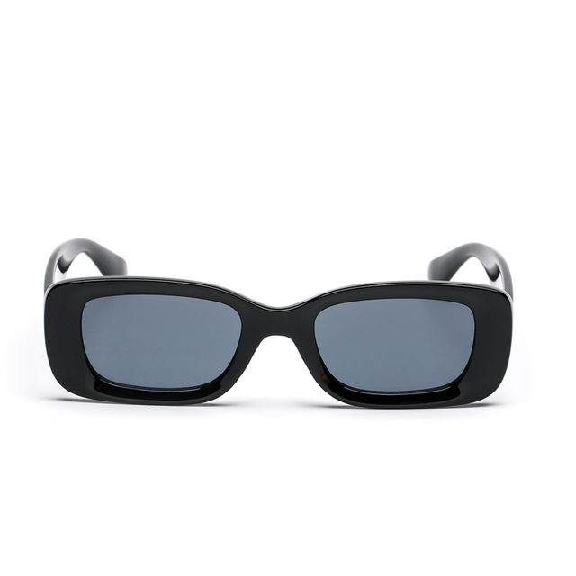 XS-XF5930 High Quality UV400 Protected Lens Small Oval Frame Ladies Sunglasses Bulk
